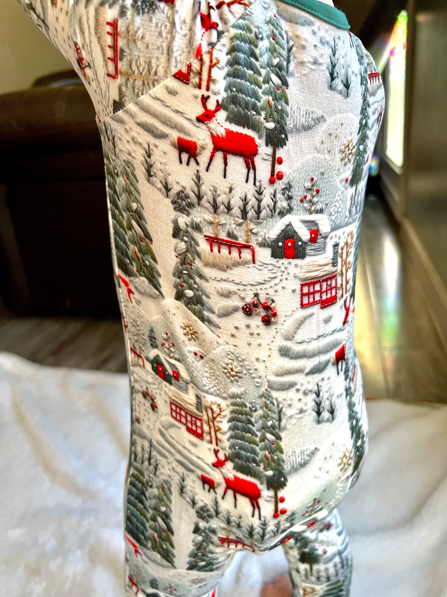 Winter Wonderland Bamboo Viscose Zip