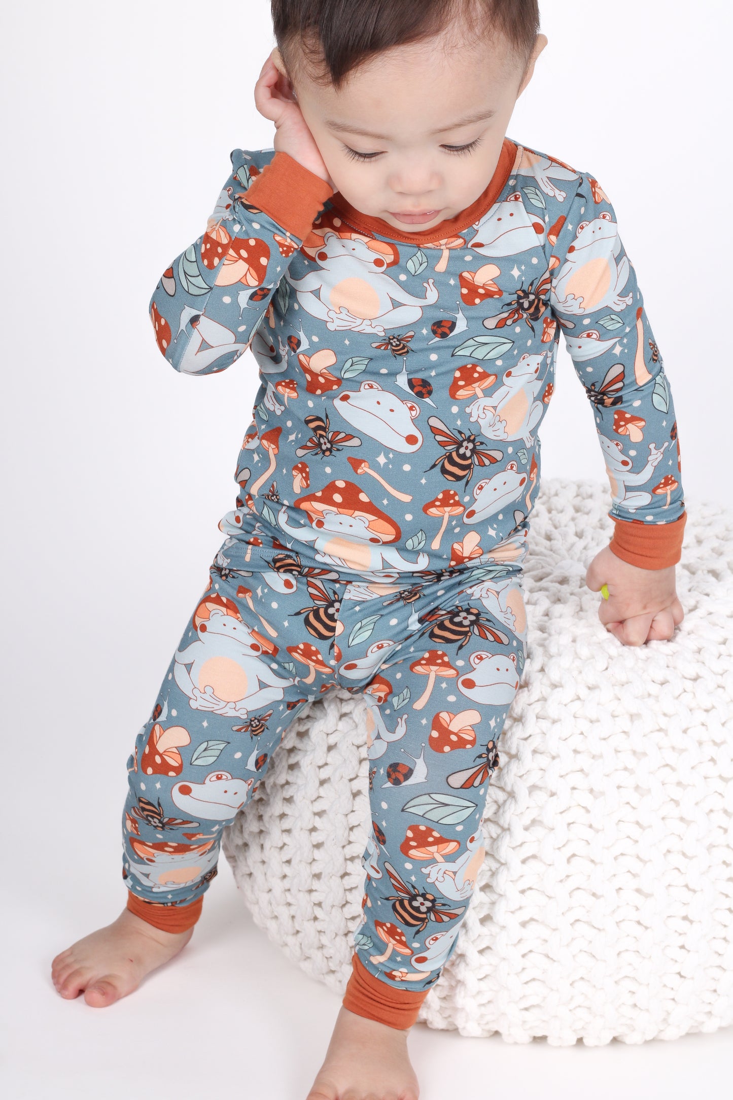Toadstools Two Piece Set